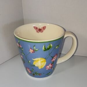 Waverly Garden Room Masterpiece Blue and Cream Floral Mug With Butterfly Inside